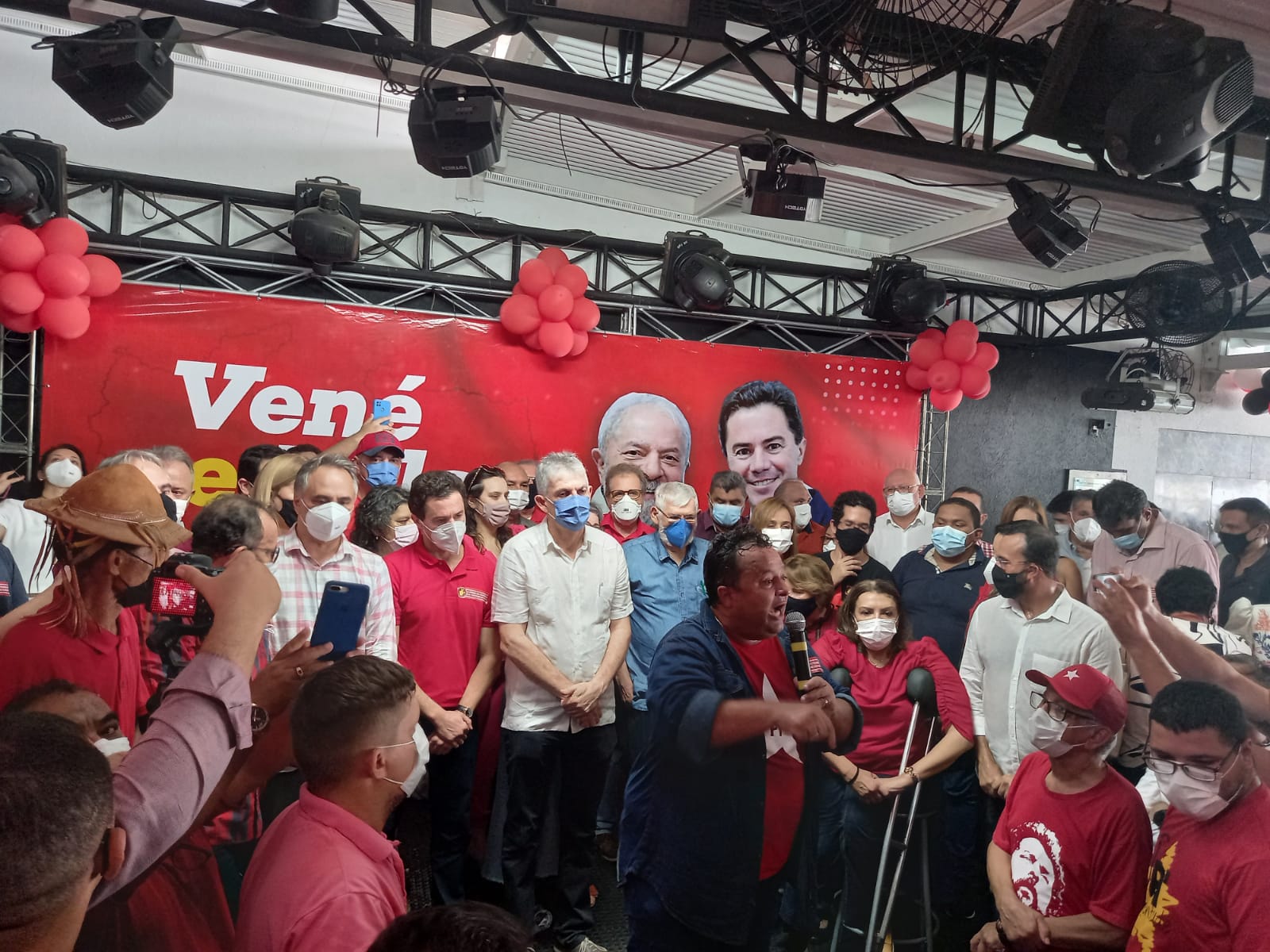 "Os paraibanos precisam de muito mais", afirma Veneziano, dando o tom de pré-candidato de oposição ao governo