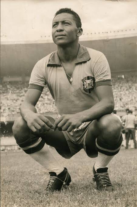 Livro sobre o paraibano Índio, histórico jogador do Flamengo, será lançado com narrações raras e o retorno à Paraíba