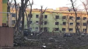Ucrânia rejeita ultimato da Rússia para entregar Mariupol, cidade onde mora paraibana desaparecida
