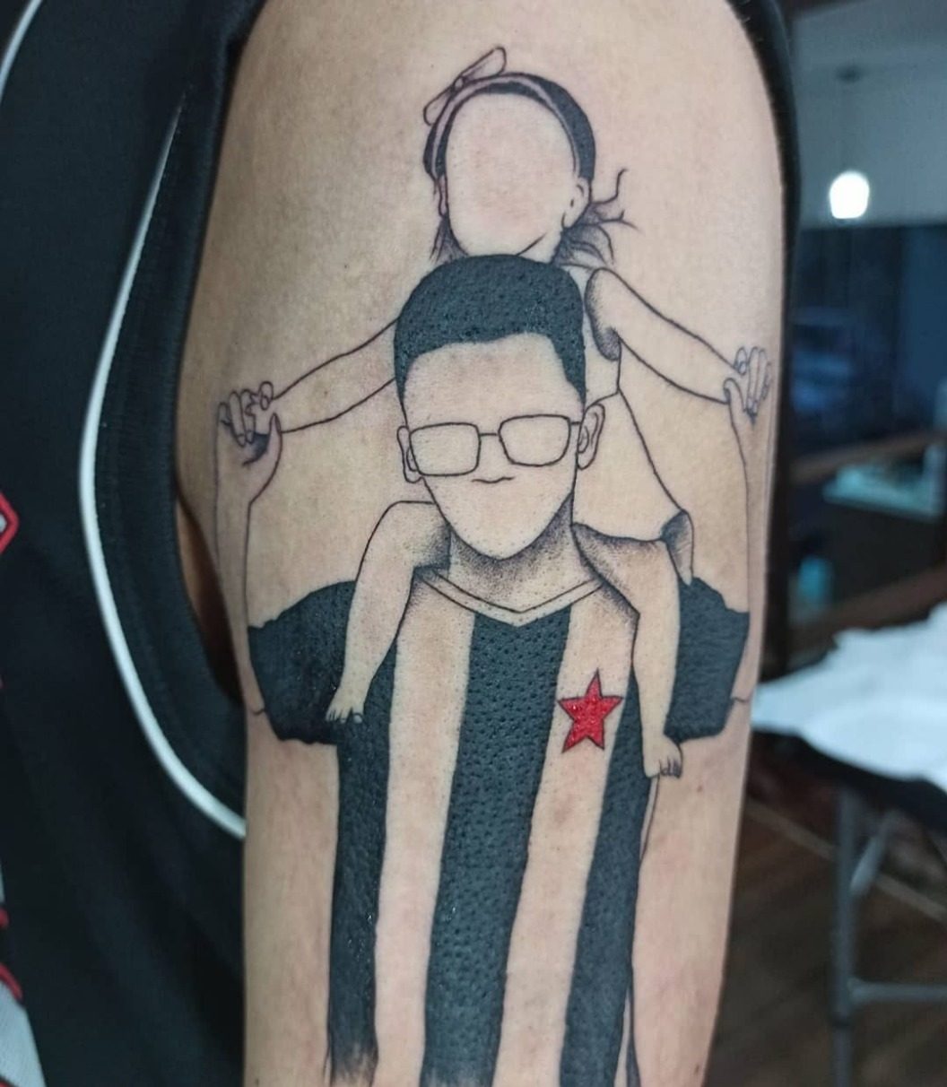 Paulista que torcia para o São Paulo vira torcedor do Botafogo-PB e faz tatuagem em homenagem ao clube e à filha