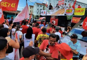 Entidades sindicais fazem mobilização contra Bolsonaro na periferia de João Pessoa