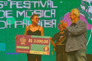 Priscilla Cler vence V Festival de Música da Paraíba com canção ‘Bocaberta’