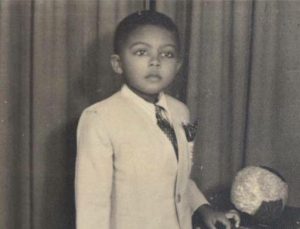 Gilberto Gil ainda era criança quando disse à sua mãe que queria ser “musgueiro”