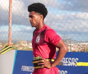 Oliveira identifica adversidade a mais para o Campinense no confronto contra o São José-RS pela Série C do Brasileirão