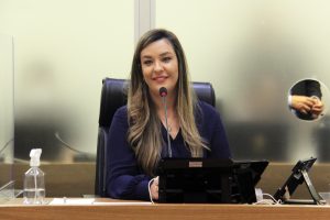 Na CBN: Camila desconsidera críticas de Tovar e diz que PSDB está com Bruno em CG