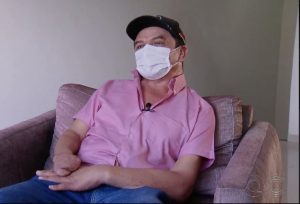 Corpo de agricultor rejeita mão após passar por transplante inédito