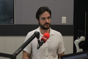 Pedro afasta possibilidade de desistência e evita posição sobre ‘Lula x Bolsonaro’
