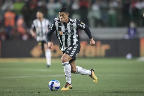 Hulk lamenta eliminação do Atlético-MG na Libertadores e elogia técnico Abel Ferreira, do Palmeiras