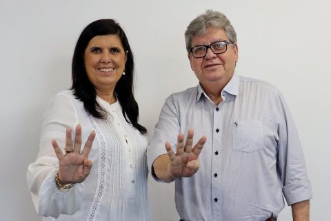 Lígia Feliciano retoma aliança e declara apoio à reeleição de João Azevêdo