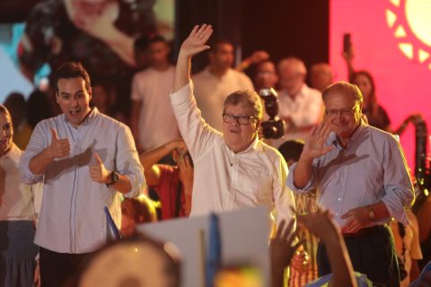 Com presença de Alckmin, PSB oficializa chapa de João Azevêdo, Lucas Ribeiro e Pollyanna