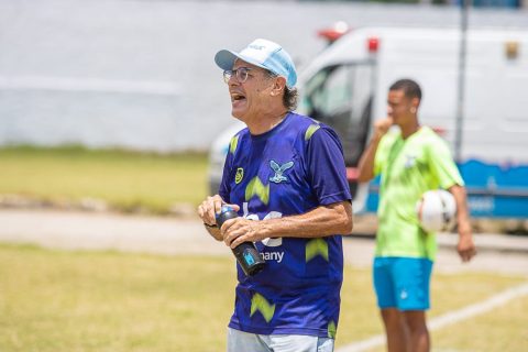 Perilima anuncia saída de Caé Cunha; auxiliar Rafael Borges assume o comando da equipe
