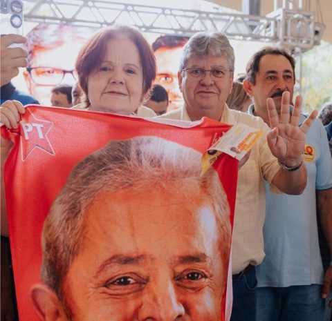 João Azevêdo recebe apoio de Julian Lemos e ‘ressuscita’ ex-prefeita Cozete Barbosa na política