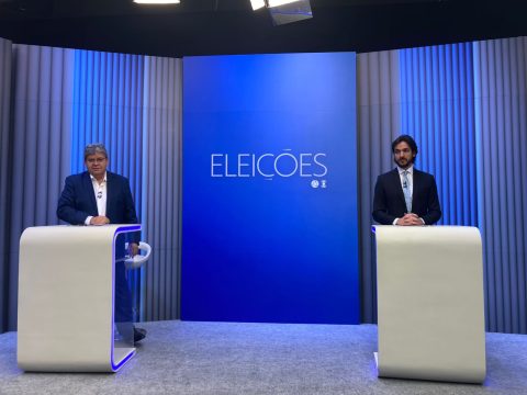 Debate na TV Cabo Branco: Pedro usou melhor novo formato e João tentou desqualificar discurso tucano