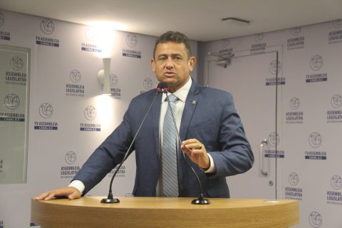 Líder da oposição critica projeto do governo que aumenta alíquota do ICMS de 18% para 20%