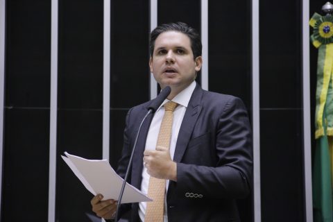 Hugo Motta admite que nomeação de Republicanos para ministério “melhora humor da bancada”