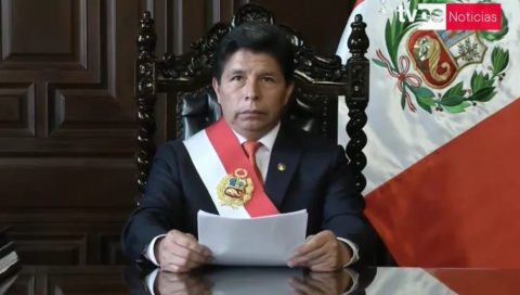 Após ameaça de impeachment, presidente do Peru dissolve Congresso e anuncia ‘governo de exceção’