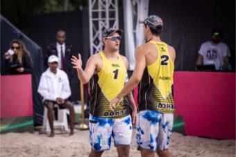 André/George e Vitor/Renato iniciam 2023 na frente pelas vagas do vôlei de praia para as Olimpíadas de 2024