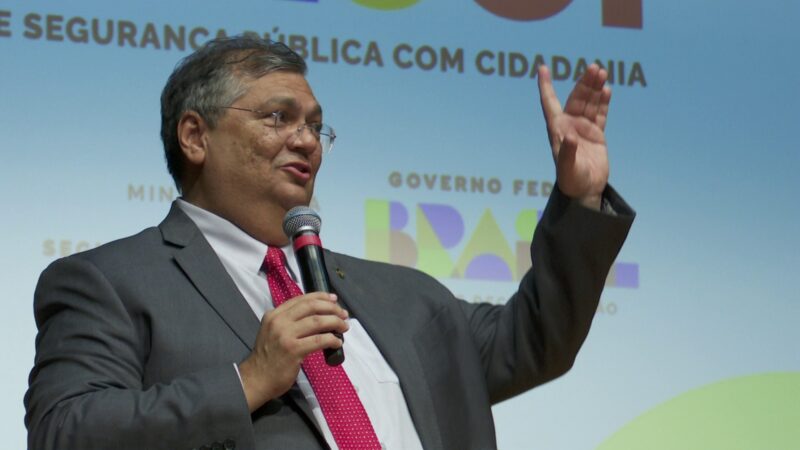 Dino anuncia R$ 20 milhões para combate à violência contra a mulher na Paraíba