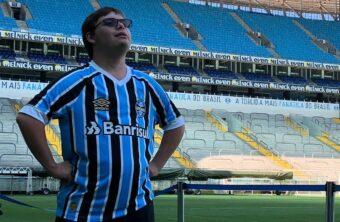 Torcedor do Campinense e do Grêmio com Síndrome de Down se emociona com mensagem de Geromel