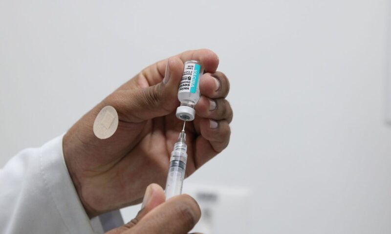 João Pessoa oferece pontos móveis de vacinação contra Covid-19 neste sábado (9)
