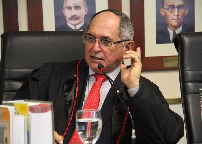 “Dá para quantos almoços?”, questiona procurador sobre auxílio pago a promotores da Paraíba