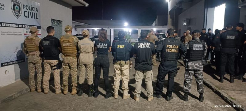 Força-Tarefa deflagra operação para prender envolvidos com facção do tráfico de drogas e armas