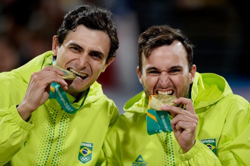 André e George são ouro no Pan 2023 e projetam vôlei de praia nas Olimpíadas de Paris