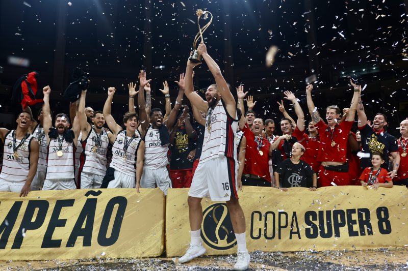 Copa Super 8: Flamengo vence Unifacisa por 83 a 77 e fica com o título