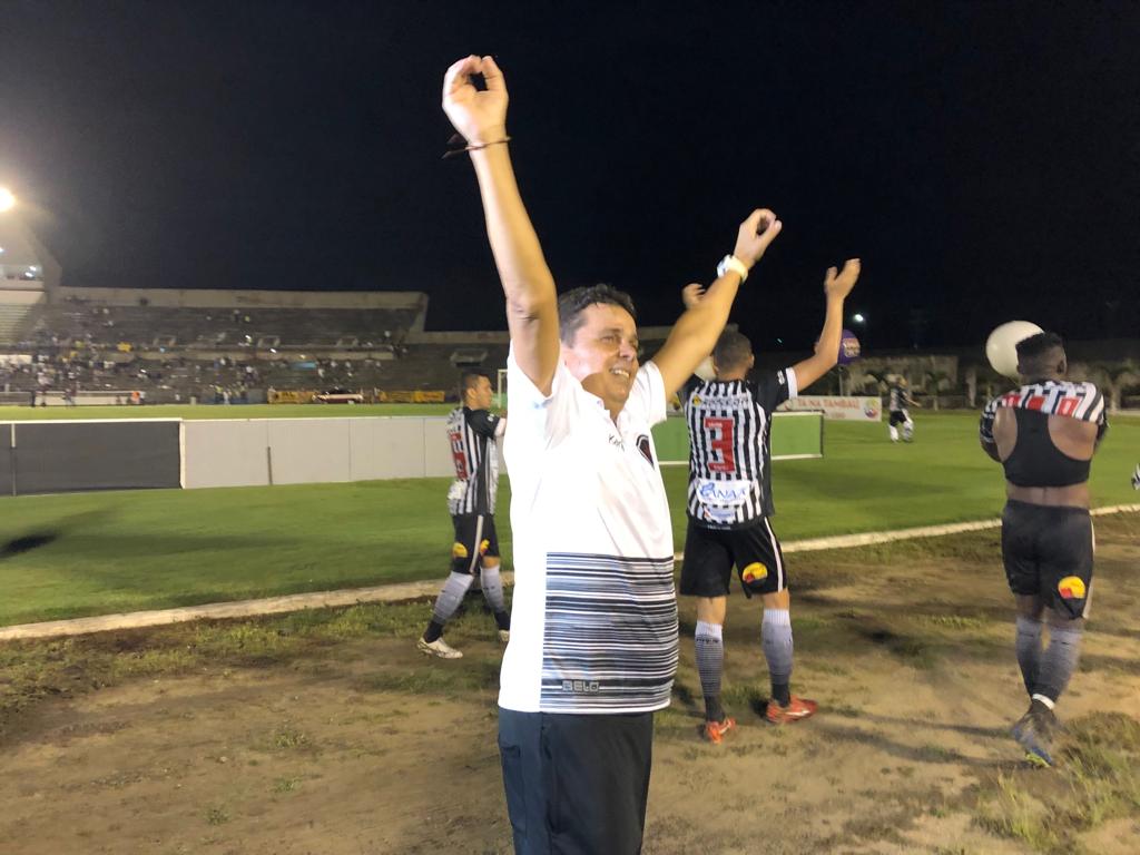 Evaristo Piza campeão paraibano 2019