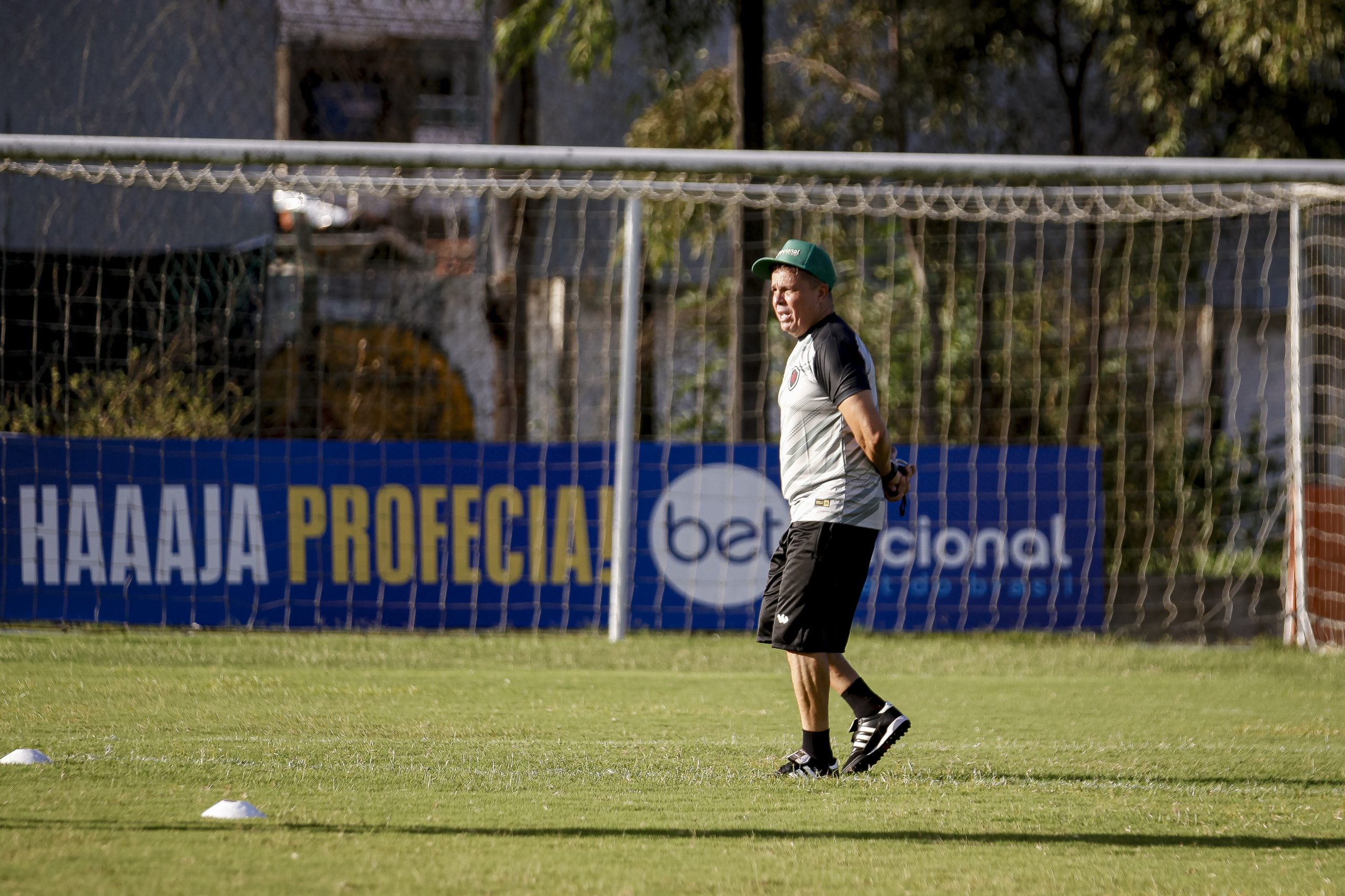 Evaristo Piza, técnico Botafogo-PB