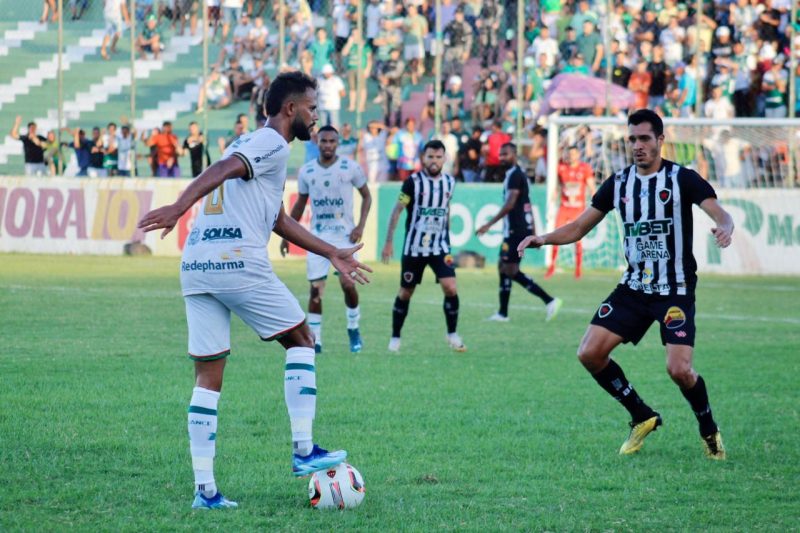 Sousa x Botafogo-PB termina empatado, e título fica em aberto para o jogo da volta